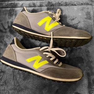 SOLD—NEW BALANCE sneaker 410